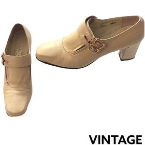 Vintage 60s Boot shoe beautiful gold metal detail​